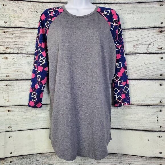 LuLaRoe Women’s XL Randy Raglan Tunic Top Gray Pink Navy Geometric Sleeves - Picture 1 of 6